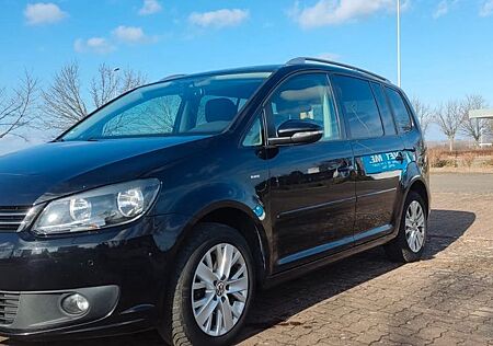 VW Touran Volkswagen 1.6 TDI Life Zahnriemen neu