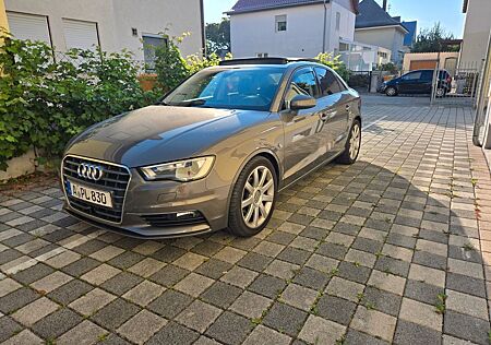 Audi A3 2.0 TDI S tronic Ambition Ambition