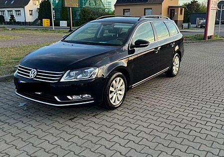 VW Passat Variant Volkswagen 2.0 TDI DSG Comfortline BMT V...