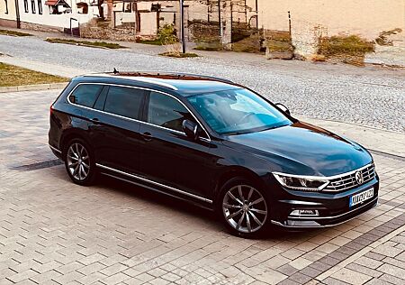 VW Passat Variant gebraucht kaufen VW Passat Variant Volkswagen 2.0 TDI Highline R-line AHK DSG