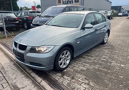 BMW 318d SITZHEIZUNG , PDC