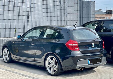 BMW 120d Automatik/ M-Paket/ TÜV neu/ viele Neuteile