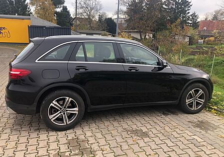 Mercedes-Benz GLC 300 4MATIC Autom. -