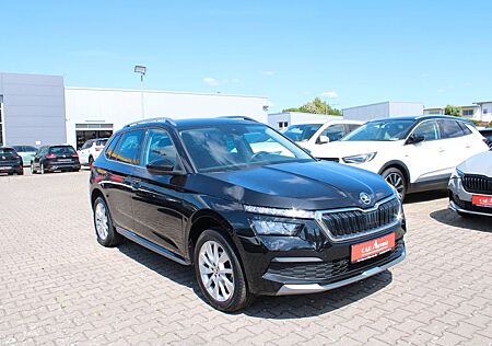 Skoda Kamiq 1.0 TSI Style *1.Hand*DSG*LED*SHZ*