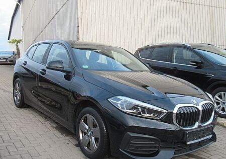 BMW 118 i Advantage- NAVI-LED-ALU-VIRTUAL-1.HAND