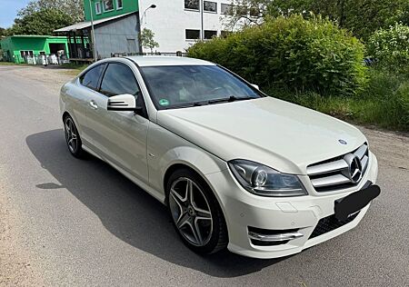 Mercedes-Benz C 180 BlueEFFICIENCY Coupé -