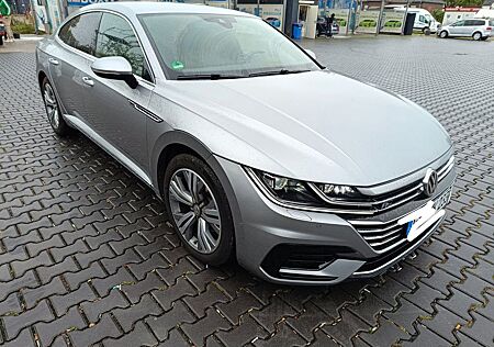VW Arteon Volkswagen 2.0 TSI OPF DSG R-Line R-Line