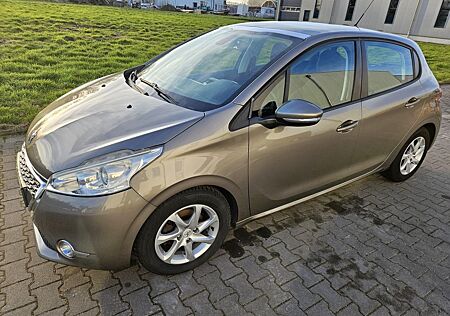 Peugeot 208 1.4 Active 95 VTi Active