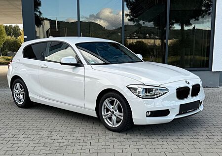 BMW 118i Automatik Bi-Xenon Klima SHZ NAVI PDC Telef