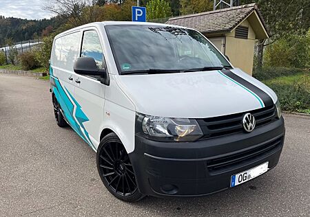 VW T5 Transporter Volkswagen 2.0 TDI , AHK ,TÜV NEU !!