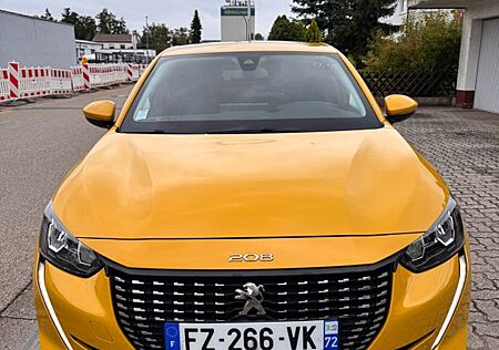 Peugeot 208 PureTech 100 EAT8 Allure Pack 2021/06