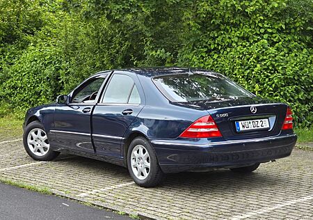 Mercedes-Benz S 500 -