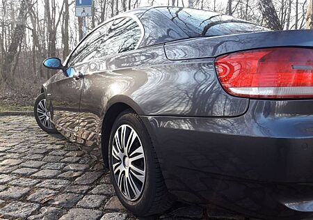 BMW 320i CABRIO E93 170PS Automatik # Leder # Grau