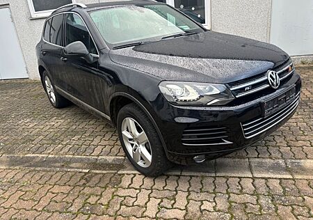 VW Touareg Volkswagen V6 TDI BMT/Navi/Leder/R.Kamera TOP