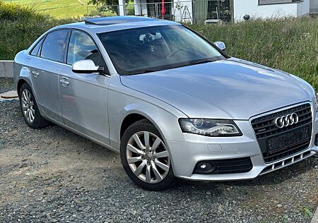 Audi A4 2.0 TFSI 155kW S tronic quattro S line S line