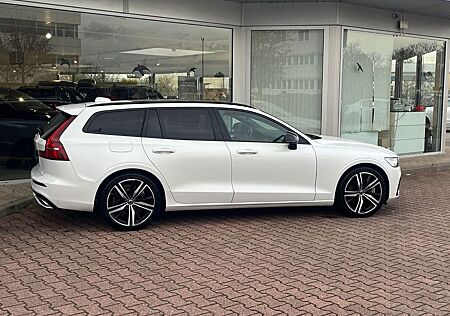 Volvo V60 T6 Recharge AWD Geartronic R Design