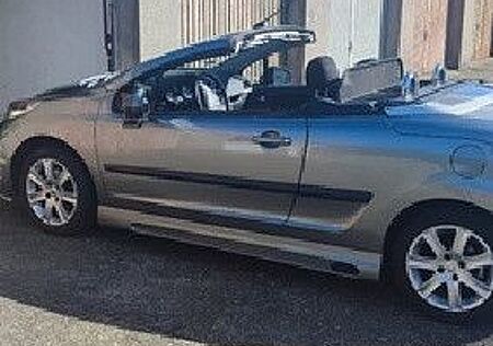 Peugeot 207 CC Platinum 120 Platinium