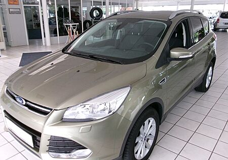 Ford Kuga Titanium 2,0 TDCI/NAVI/ EURO6/ CAM/SITZHEIZ