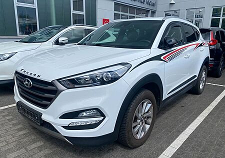 Hyundai Tucson blue Passion /Allyear/Kamera/Navi/Sitzhzg