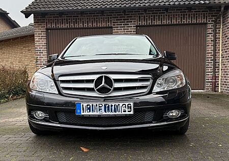 Mercedes-Benz C 200 CGI BlueEFFICIENCY AVANTG. Autom. AVAN...