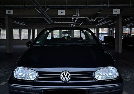 VW Golf Volkswagen 3 1.8 *Neuer Zahnriemen*