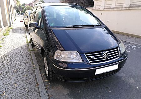 VW Sharan Volkswagen 2.8 V6 4motion, LPG, AHK, bed. fahrfähig