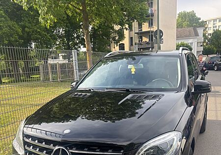 Mercedes-Benz ML 350 BlueTEC 4MATIC -