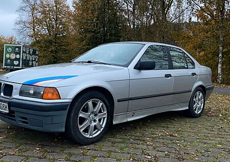 BMW 318i