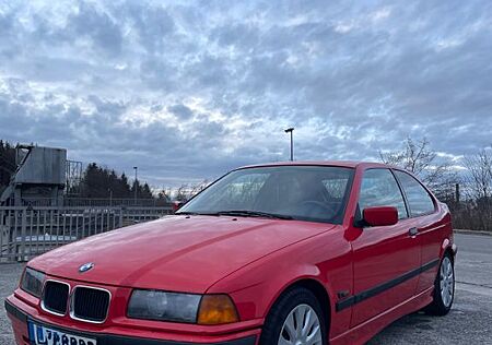 BMW 316i Compact