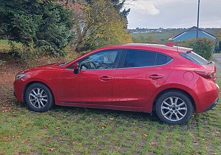 Mazda 3 gebraucht kaufen Mazda 3 2.0 SKYACTIV-G 120 Sports-Line Sports-Line