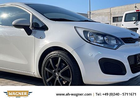 Kia Rio Dream Team 1.4 Automatik Klimaautomatik