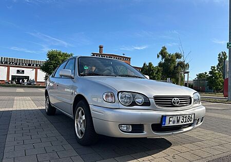 Toyota Corolla Liftback 1,6 Automatik E11 Facelift