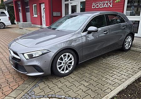 Mercedes-Benz A 200 d DCT LED*Widescreen*Alu*MBux*PDC