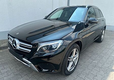 Mercedes-Benz GLC 220 d 4Matic/AMG-Line/Teilleder/Xenon/Kamera