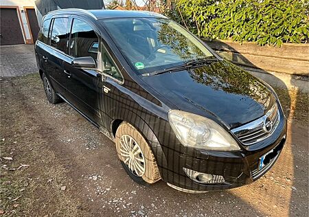 Opel Zafira 1.8 -