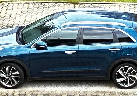 Kia Niro 1.6 Hybrid Spirit, blau