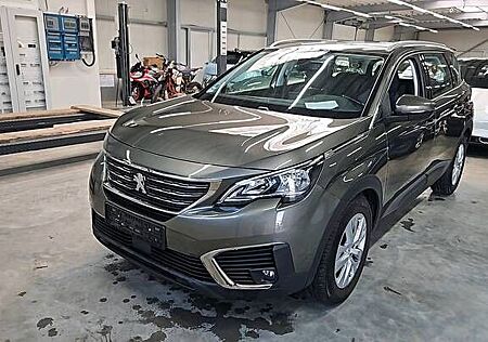 Peugeot 5008 Active Business**7-Sitzer**