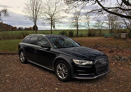 Audi A6 Allroad Tiefseegrüner 3.0 TDI quattro 180kW