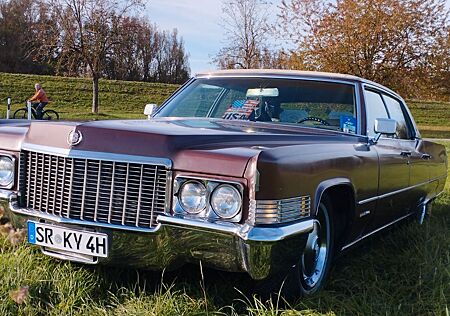 Cadillac Fleetwood 472cui