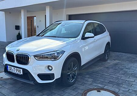 BMW X1 sDrive18d Advantage, AU/HU 08/26, 8-fach, TOP