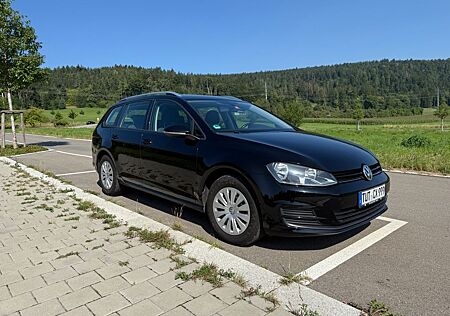 VW Golf Volkswagen 1.6 TDI BMT Comfortline Variant Navi
