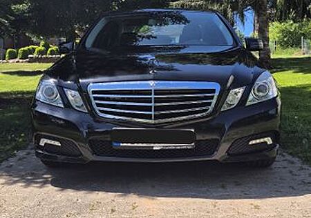 Mercedes-Benz E 350 CGI BlueEFFICIENCY AVANTGARDE AVANTGARDE