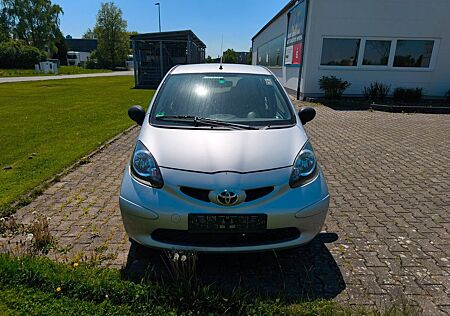 Toyota Aygo (X) Aygo 1,0