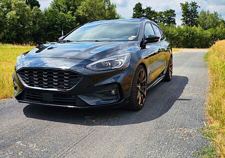 Ford Focus 1,5 EcoBoost 134kW ST-Line X Tur. Auto...