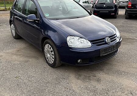 VW Golf Volkswagen 1.6 FSI Goal