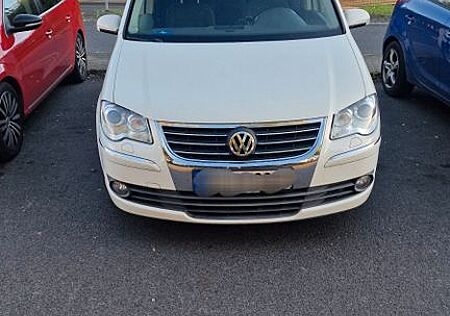 VW Touran Volkswagen 2.0 TDI 125 kW DSG DPF Highline Highline