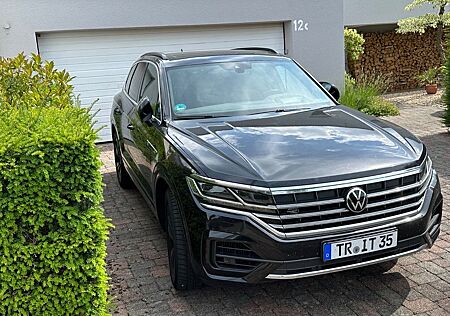 VW Touareg Volkswagen 3.0 V6 TFSI 250kW 4MOT Tiptr. R-Line...