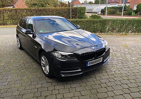 BMW 530d xDrive Touring A - Harman/Kardon-Kamera-AHK