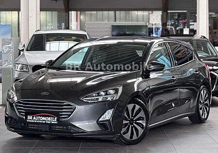 Ford Focus Cool*LED*Navi*Kamera*AHK*Tüv 10/26*SHZ*LHZ