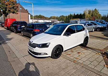 Skoda Fabia Monte Carlo*PANORAMA*SHZ*PDC*TEMPOMAT*